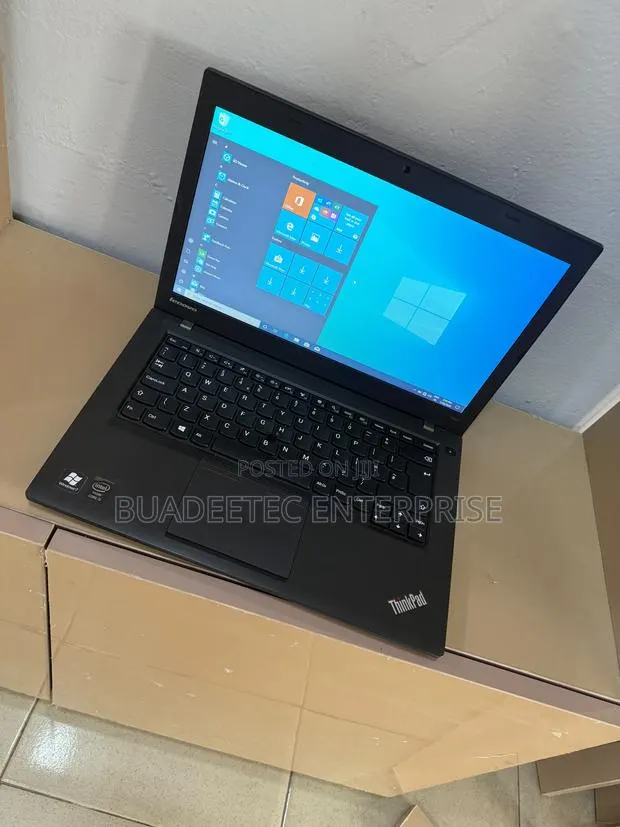Laptop Lenovo ThinkPad T440 8GB Intel Core i5 SSD 256GB · Photo 1