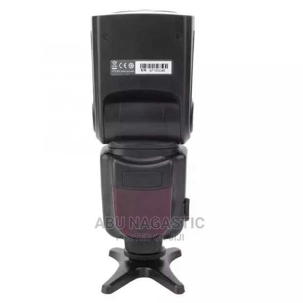 Triopo Camera Flash Speedlite · Photo 1