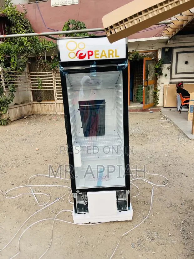 Shop Affordable PVC 352 1 Door Electric Beverage Cooler · Photo 1