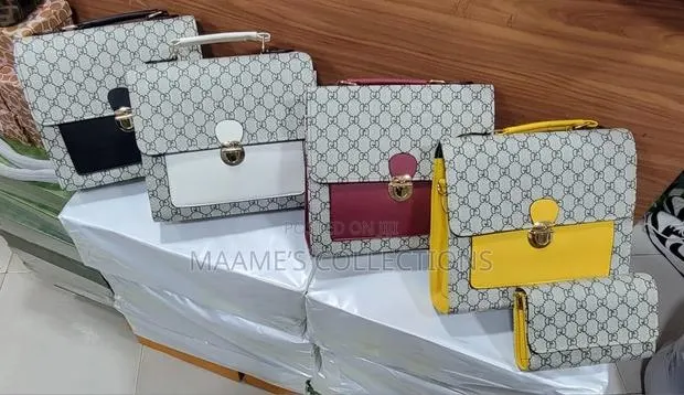 Ladies 2 in 1 Designer Handbags · Photo 1