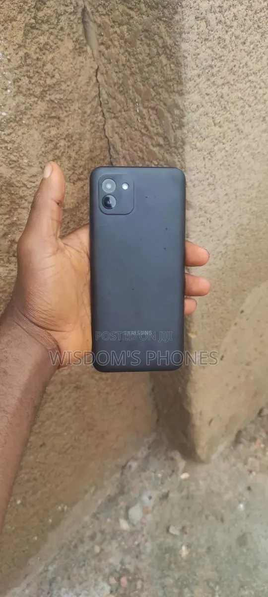 Samsung Galaxy A03 32 GB Black · Photo 1