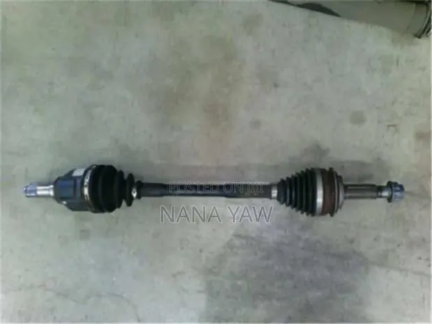 Toyota Yaris/Vitz Drive Shaft · Photo 1