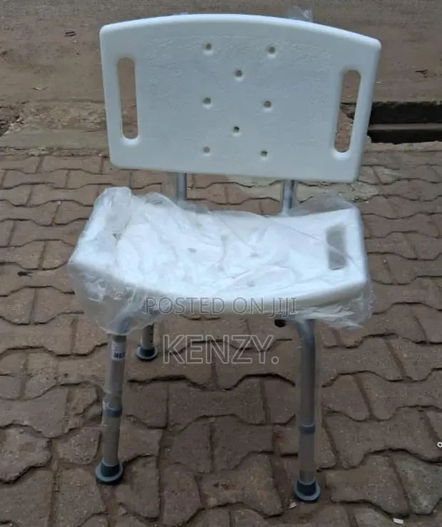 Shower Seat · Photo 1