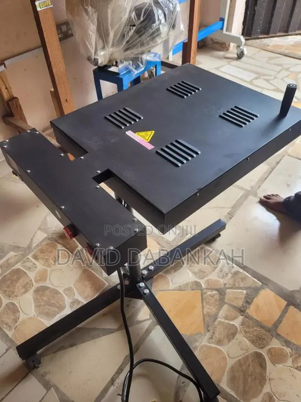 4 Colour 2 Station Screen Printing Machine Press Equipment Flash Dryer · Photo 1