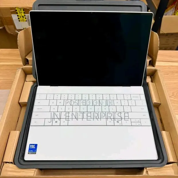 New Laptop Dell XPS 13 16GB Intel Core i7 SSD 512GB · Photo 1
