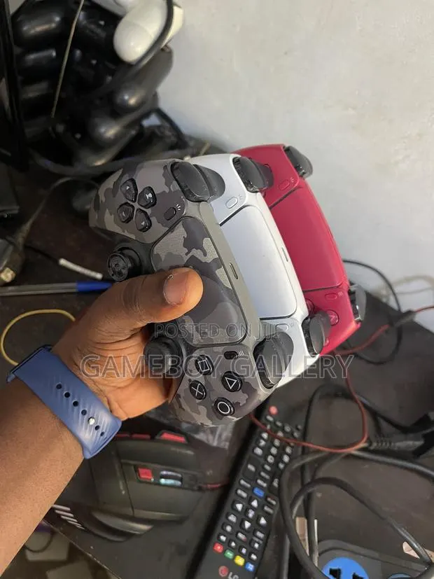 PS5 Controllers