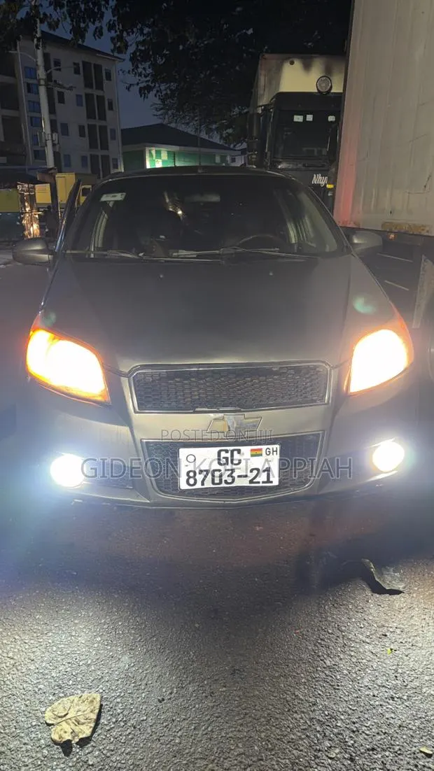 Chevrolet Aveo 2011 · Photo 1