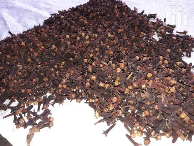 Cloves (Pepele) · Photo 1