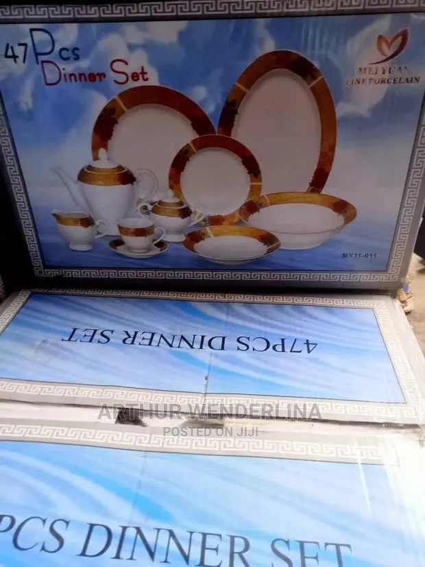 Dinner Set 47pieces · Photo 1