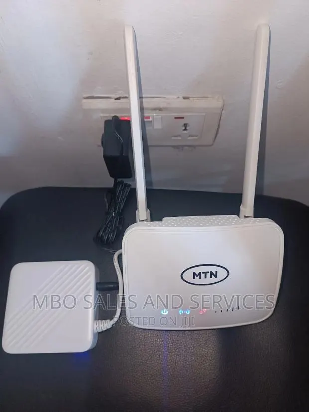 Universal Broadband 4G Router (Free UPS Powerbank) · Photo 1