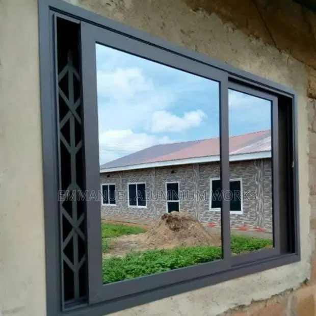 B60 Series 10 Aluminium Sliding Window · Photo 1