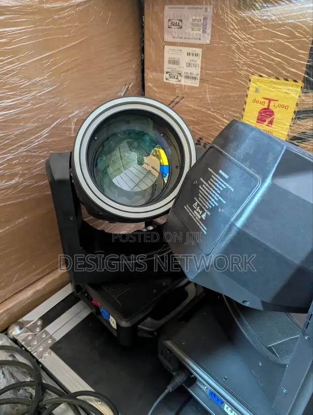 Moving Head Beam · Photo 1