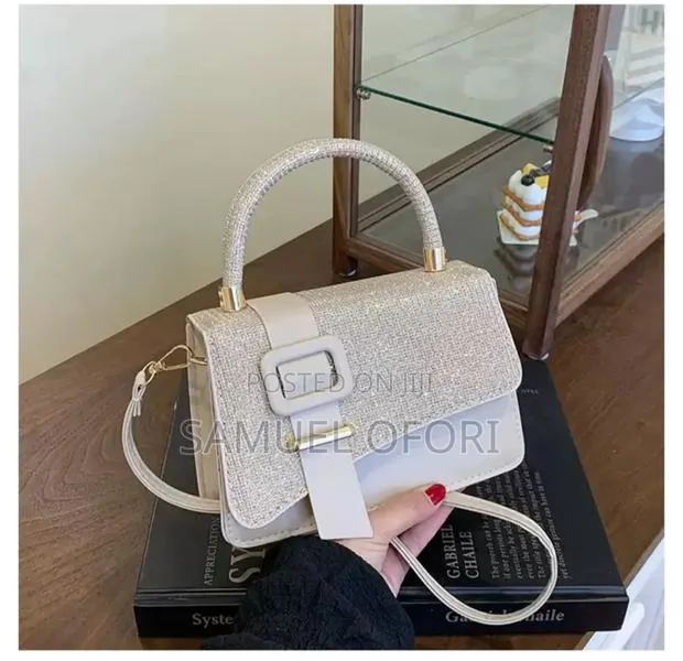 Ladies Bags · Photo 1