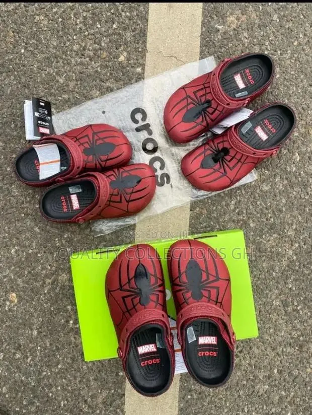 Marvel Crocs Spider · Photo 1
