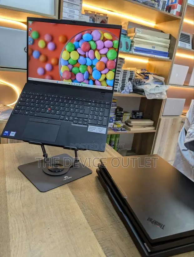 Laptop Lenovo ThinkPad L15 Gen 3 16GB Intel Core Ultra 5 SSD 512GB · Photo 1