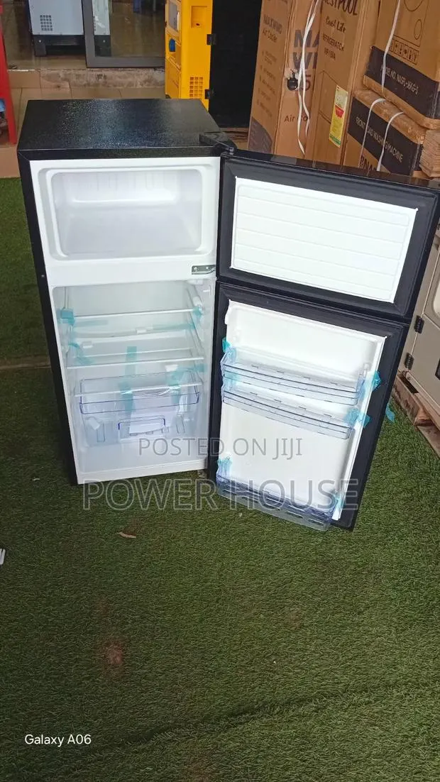 WESTPOOL 95L Compact Fridge – Fresh Food Every Day 95L · Photo 1
