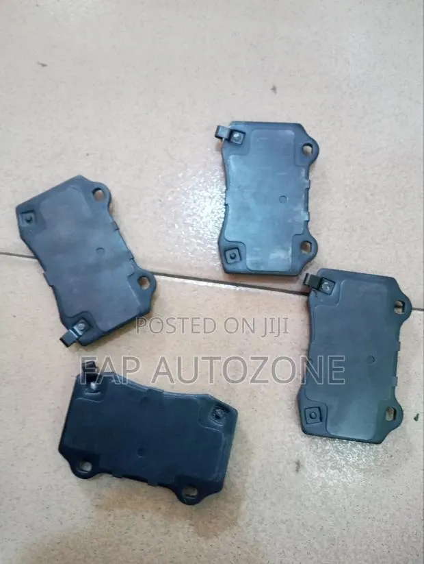 Genuine Perfect Stop Chrysler 300, Camaro, Charger Brake Pads From USA · Photo 1