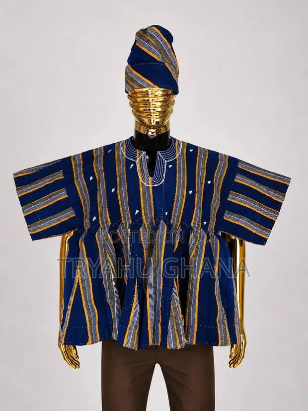 Authentic Northern Ghana Batakari Smock | Tryahu Ghana · Photo 1