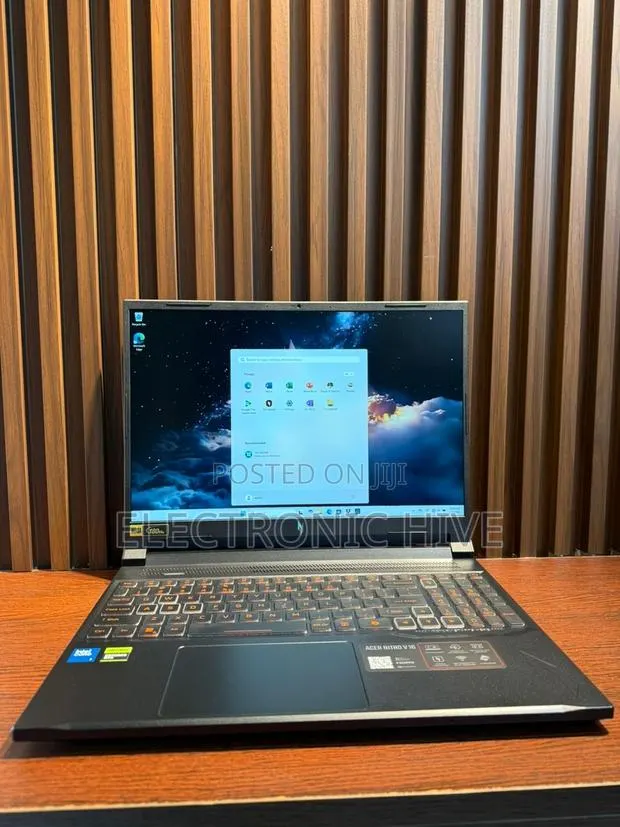 Laptop Acer 16GB Intel Core i7 SSD 1T · Photo 1