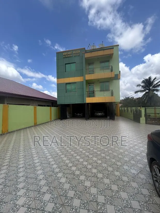 Furnished 2bdrm Apartment in Agbogba Police, Accra Metropolitan · Photo 1