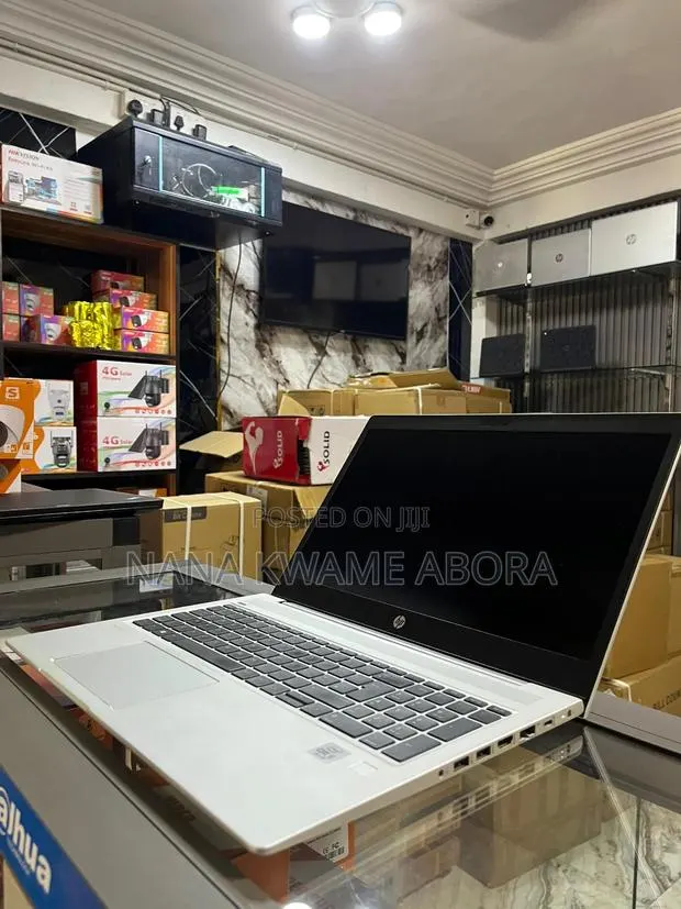 Laptop HP ProBook 450 G7 16GB Intel Core I5 SSD 256GB · Photo 1