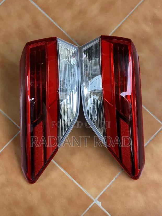 Highlander 2017 Taillight · Photo 1