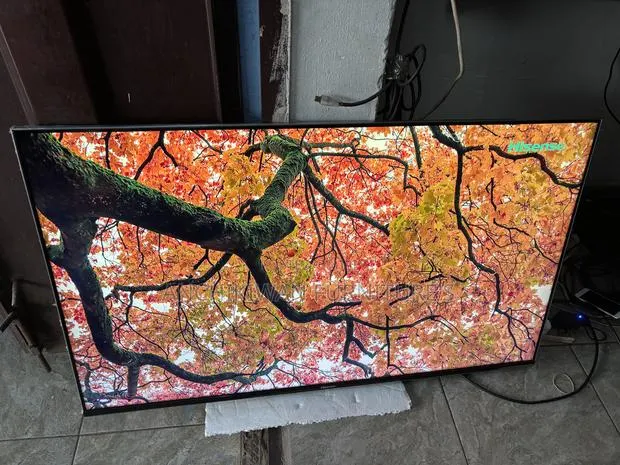 U Led Hisense 50 Inc Smart,Digital Satellite ,Bluetooth,Netflix Tv · Photo 1