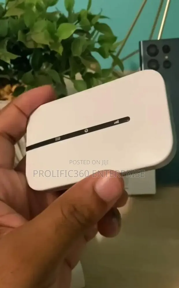 Universal 4g Pocket Mifi Router · Photo 1
