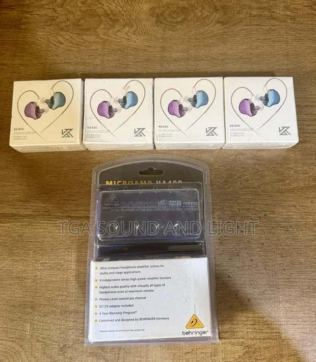 4-in-1 in-Ear Monitoring System · Photo 1