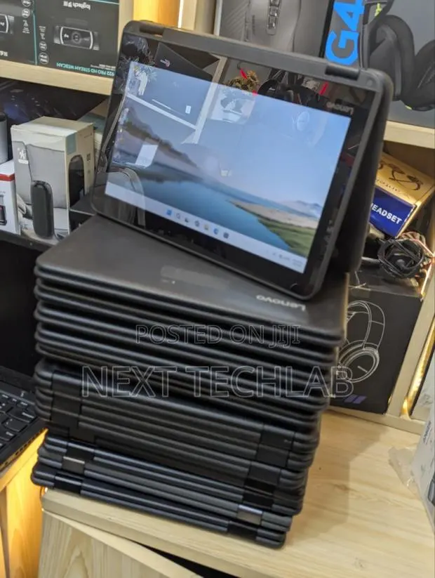 Laptop Lenovo N23 Yoga Chromebook 4GB Intel Celeron SSD 60GB · Photo 1