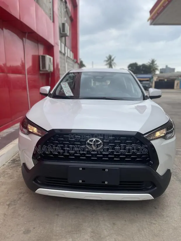 New Toyota Corolla 2025 White · Photo 1