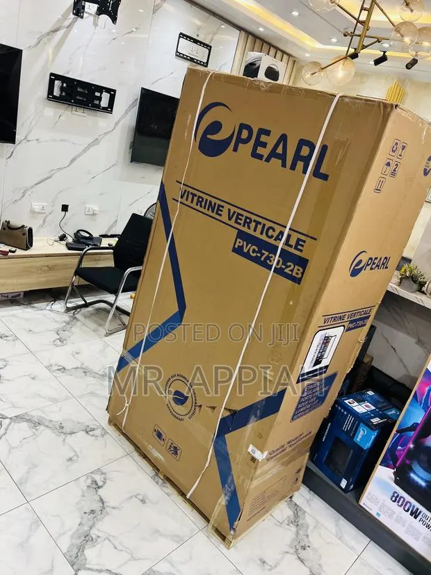 Extremely Chilling Pearl Pvc—730-2b 2 Door Beverage Cooler · Photo 1