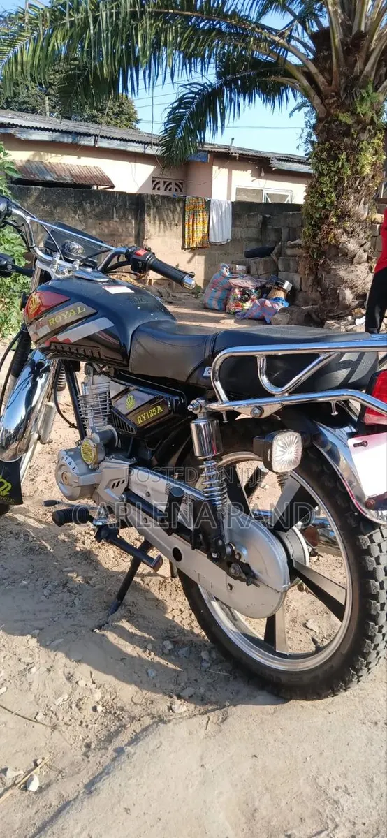 Royal RY125 2025 Black · Photo 1