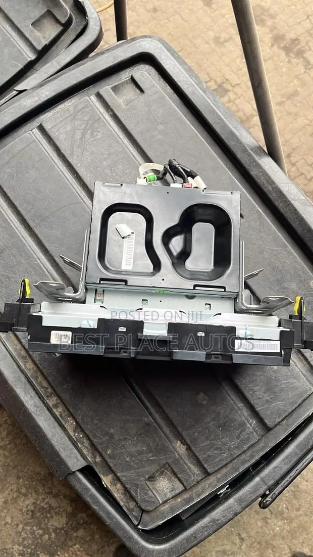 Toyota Highlander 2017 2018 2020 Original Tape · Photo 1