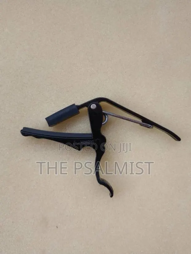 Veston Capo for Guitars · Photo 1