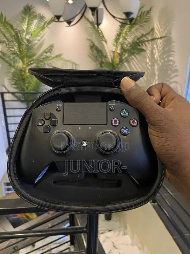 Raxor Blade Gaming Ps4/PC Wire Pad