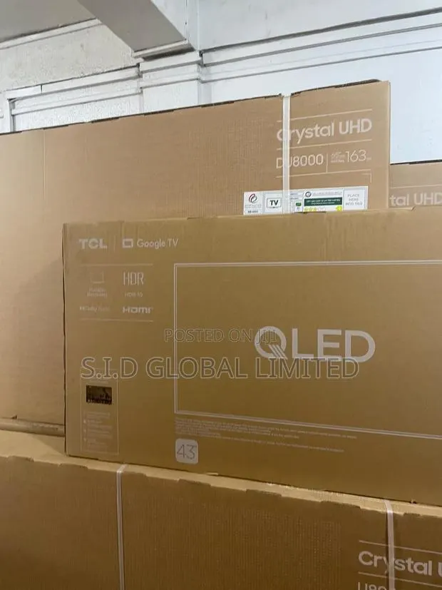Crystal Clear 43-Inch Qled Tv With Immersive Dolby Vision · Photo 1