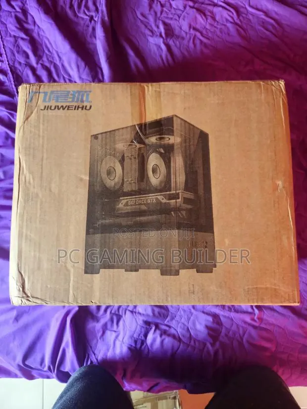 T09 Micro ATX / Mini ITX Case + 5 ARGB Fans · Photo 1