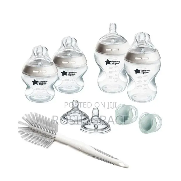 9 PCs Tommee Tippee Feeding Bottle Set · Photo 1