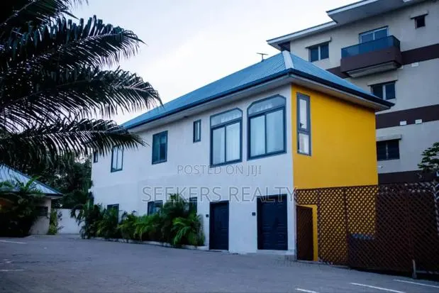 Furnished 1bdrm Apartment in Seekers Realty, Cantonments for rent · Photo 1