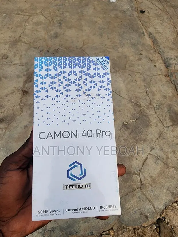 New Tecno Camon 40 Pro 5G 256 GB Black · Photo 1