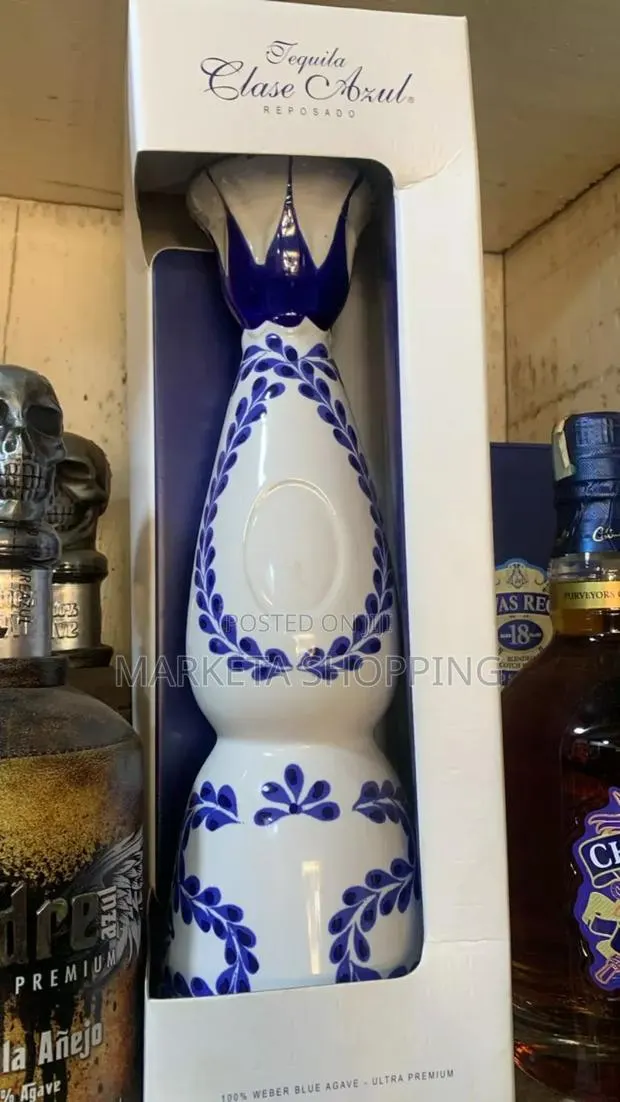 Clase Azul Tequila Reposado · Photo 1