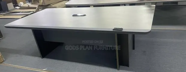 Ten Seater Conference Table · Photo 1