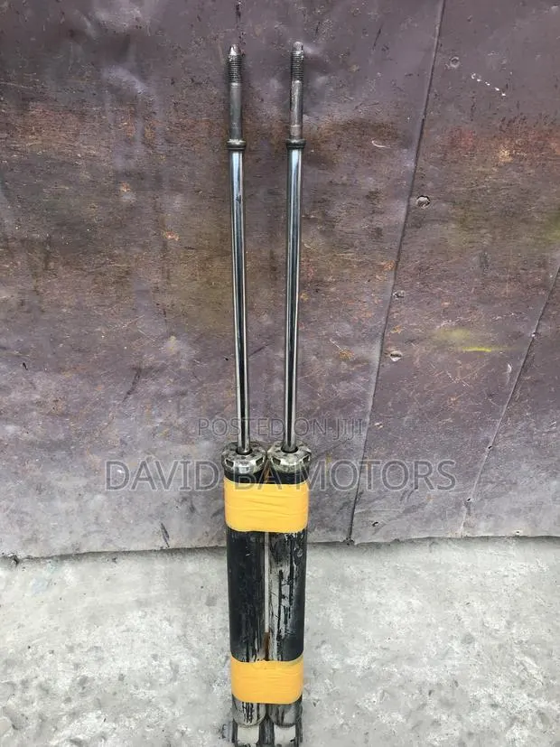 Toyota Echo Backs Shocks Original Home Used · Photo 1