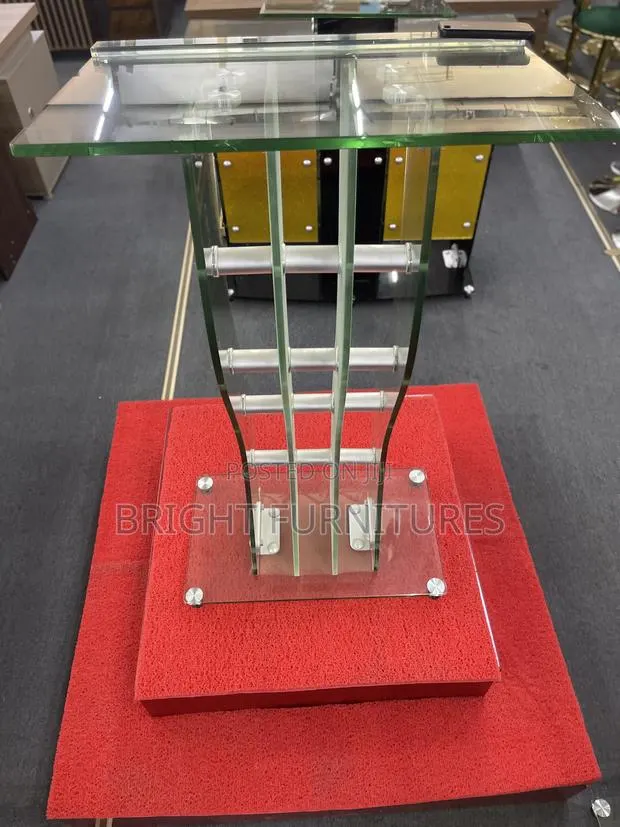 High Quality and Durable Glass Pulpit · Photo 1