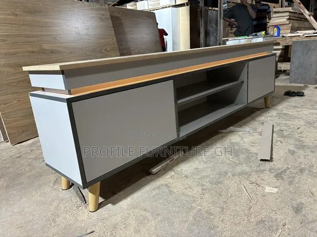7 Feet Long Laminated Neat TV Stand · Photo 1