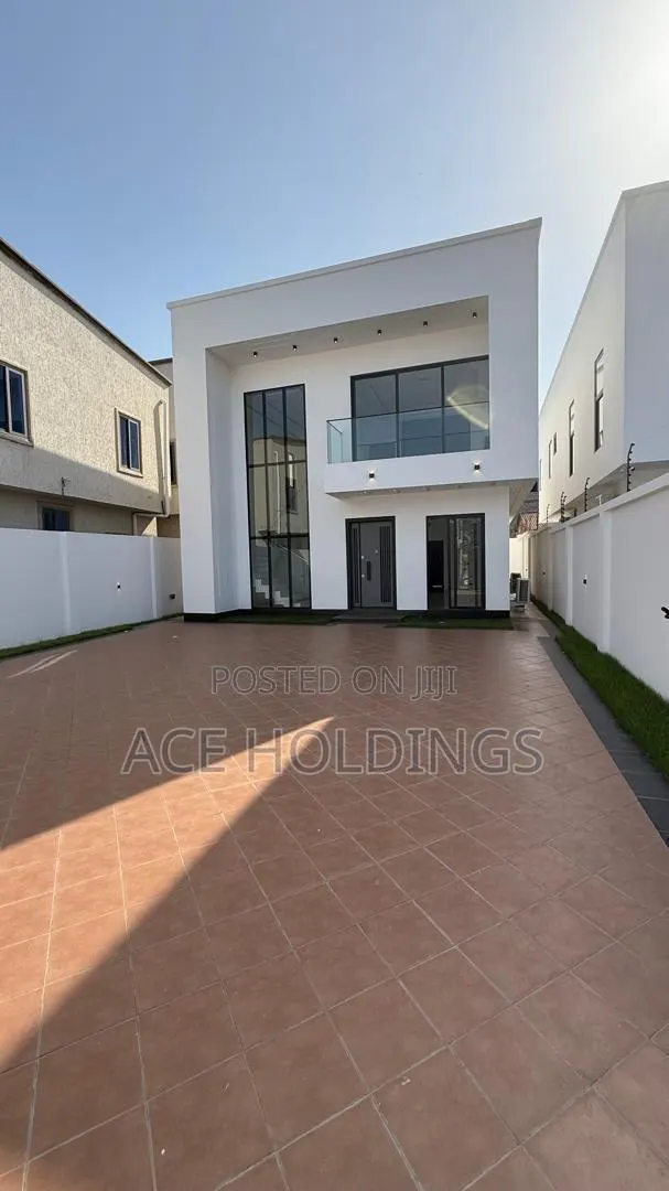 4bdrm House in Spintex for sale · Photo 1
