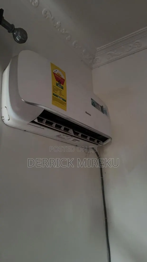 Hisense Air Conditioner 1.5hp for Sale) · Photo 1