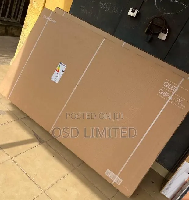 World Cup Promo Samsung Q8f Qled Smart Tv · Photo 1