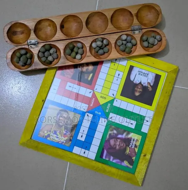 Ludo and Oware · Photo 1